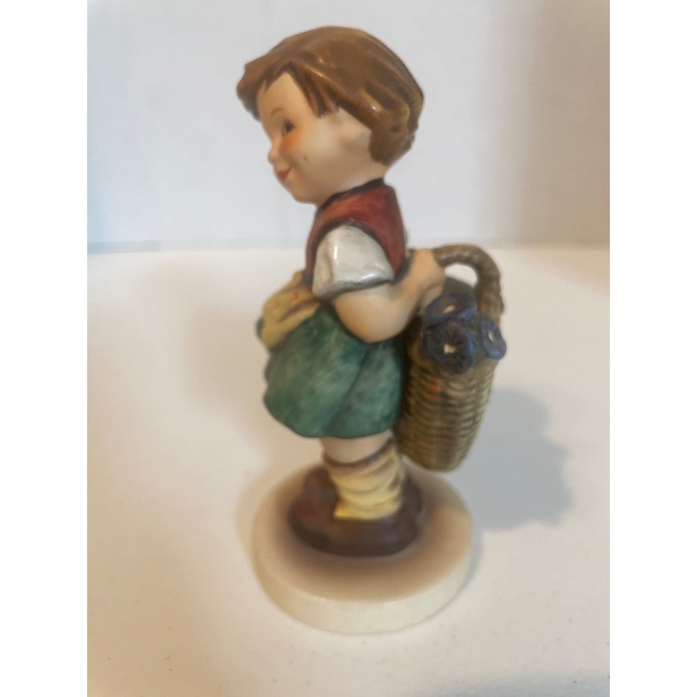 Goebel Hummel For Father 377 Figurine Girl with Flower Basket West Germany AS IS - Picture 4 of 7